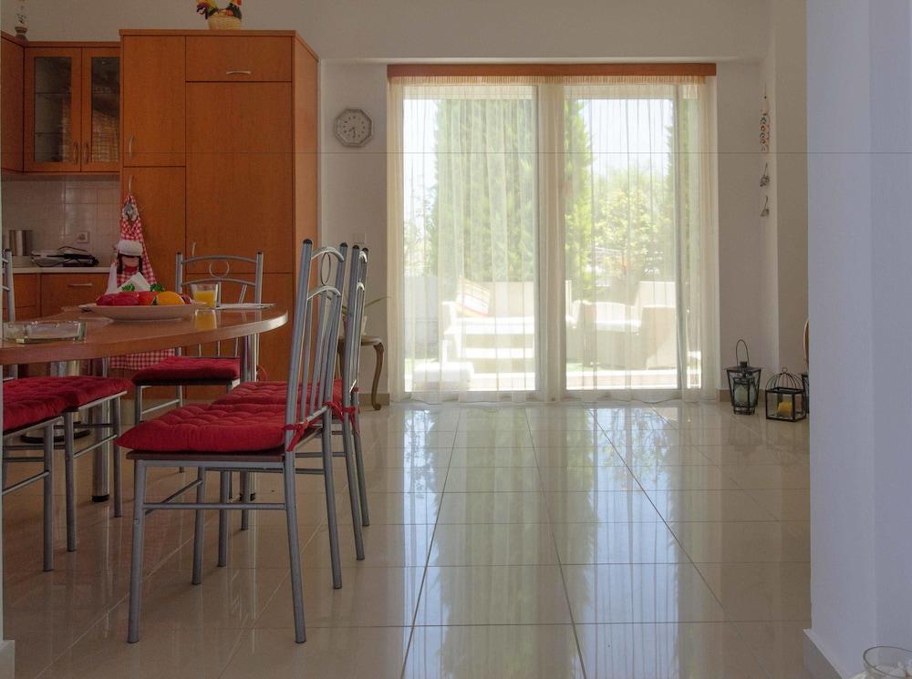Goji Vegan Hotel Ialysos  Ngoại thất bức ảnh